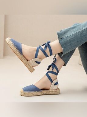 A Couple Of Lines Blue Spanish Espadrille Flats Women’s Size 8.5 NWT